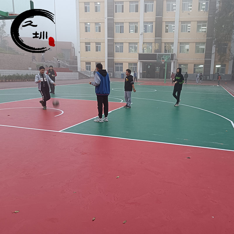 室外運(yùn)動地板羽毛球籃球場地膠運(yùn)動場所戶外地膠室外運(yùn)動地膠